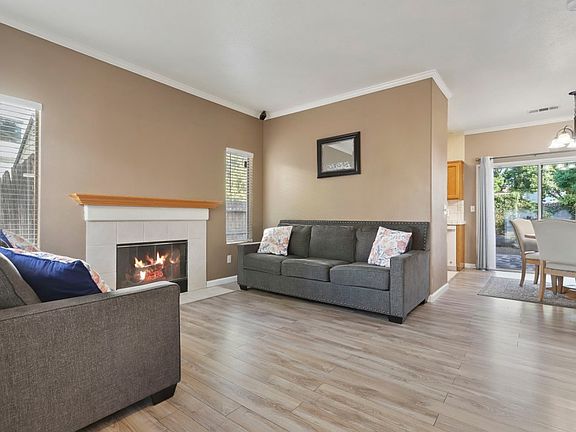 4th image of 3705 Hepburn Cir