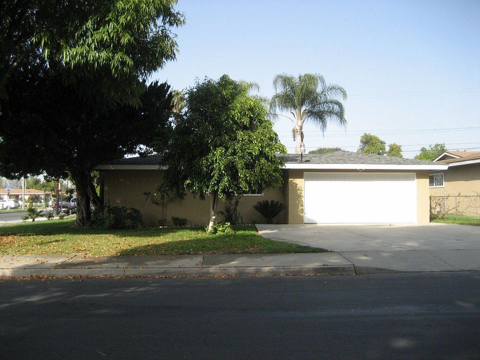 1st image of 1647 Lincoln Ave