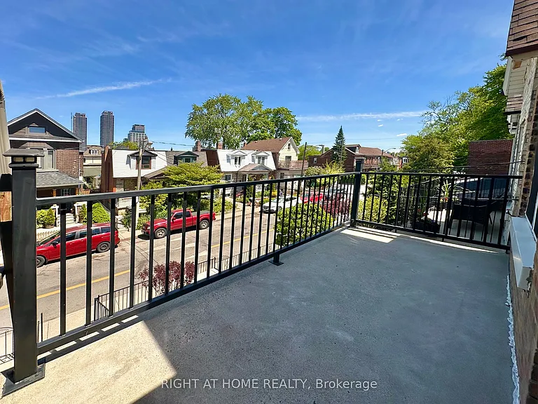 123 Lindsey Ave #UPPER — Photo 3