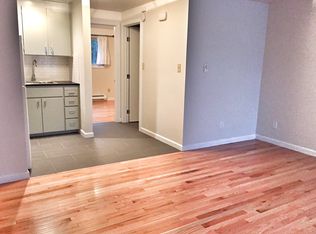2611 NE 65th St APT 1, Seattle, WA 98115