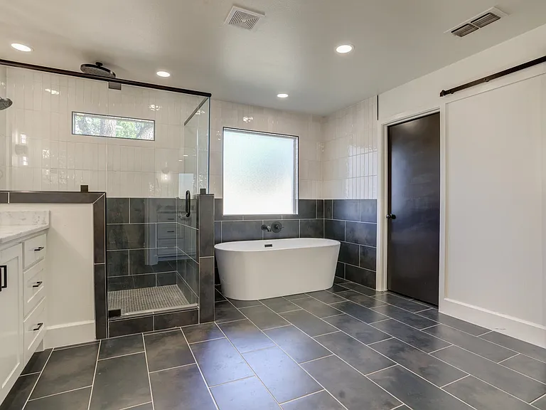 3824 64th Dr — Photo 10