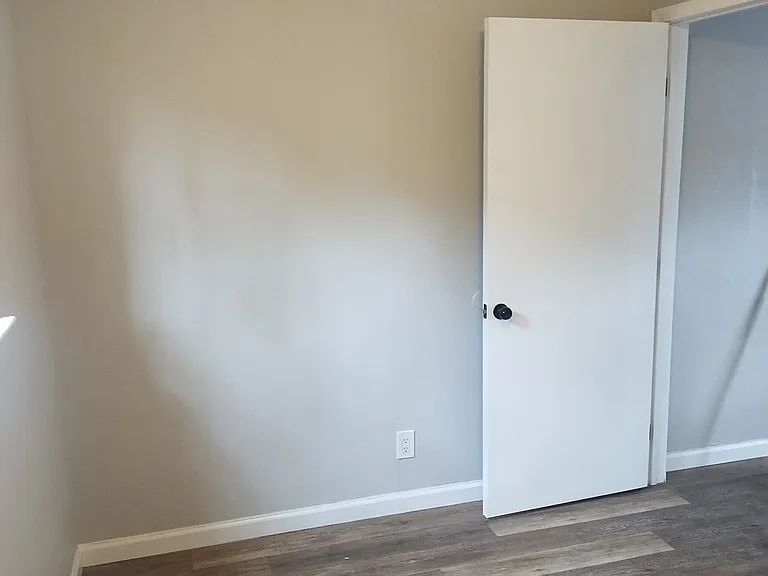 4068 Moody St #7 — Photo 18