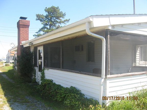 3rd image of 162 Judith Sound Cir
