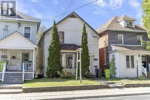 515 Albert St E #1 Photo 1