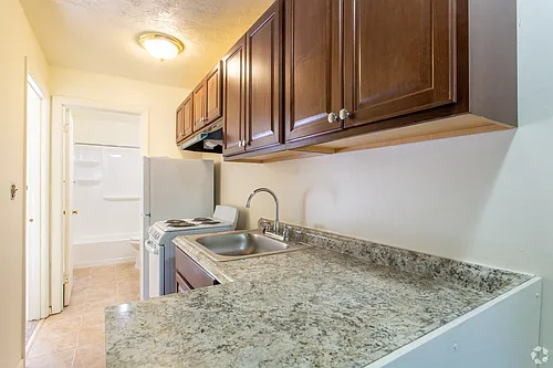 Parker Street Apartments Photo 1