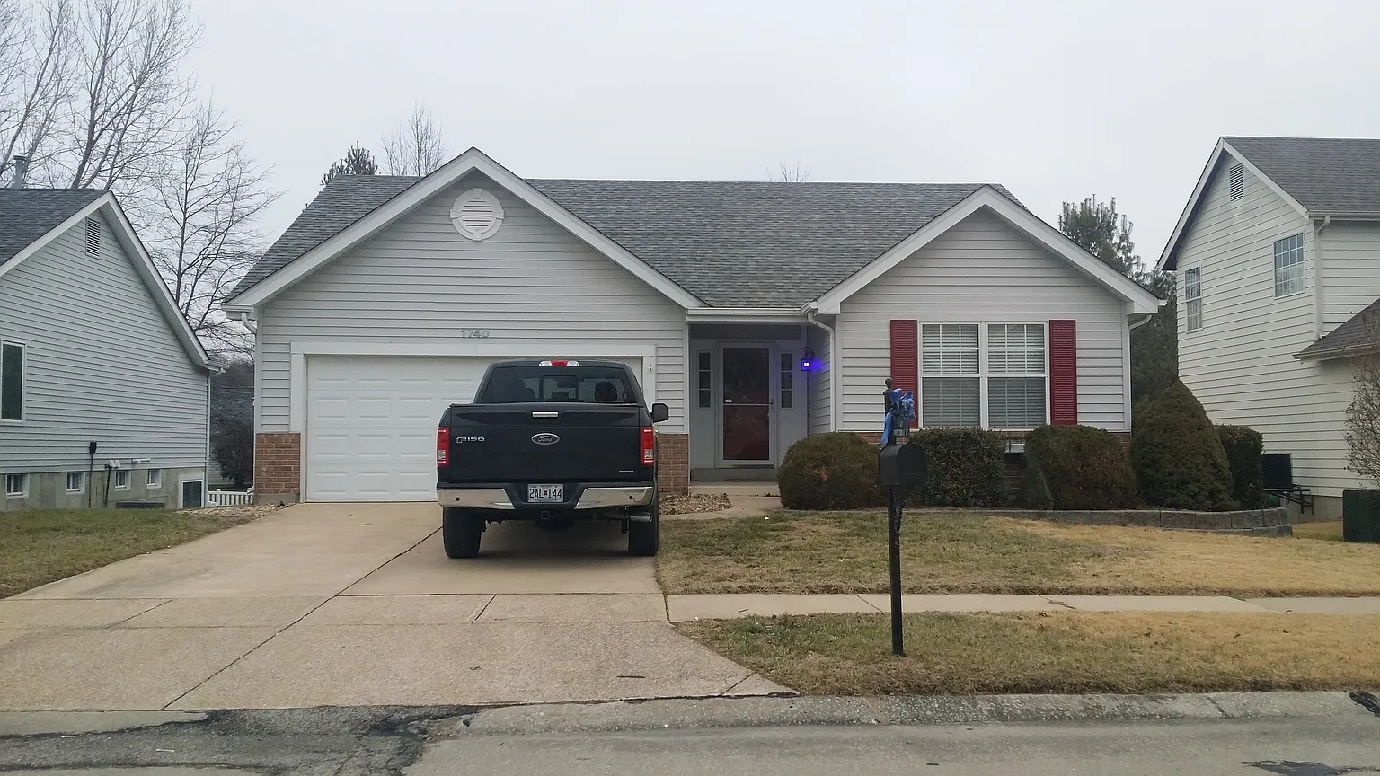 1740 Stoney Terrace Dr photo 1