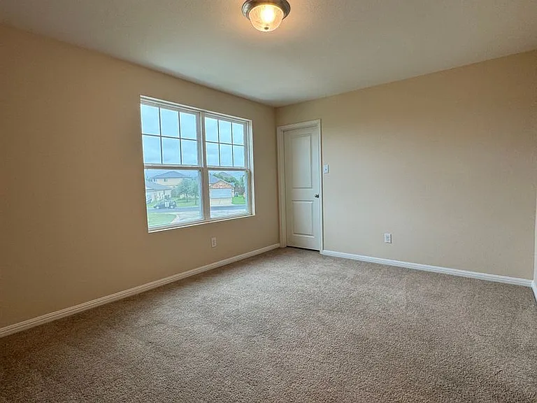 105 Rainey Dr — Photo 18