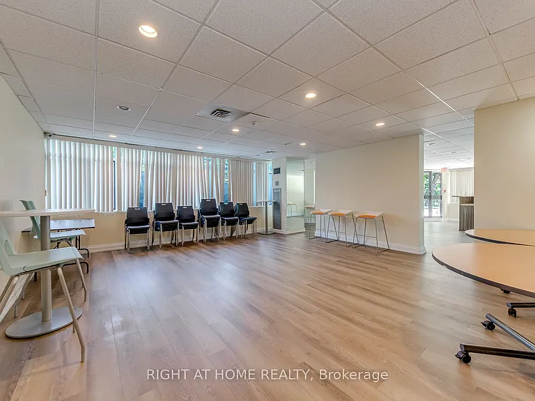 50 Elm Dr E #607 — Photo 42