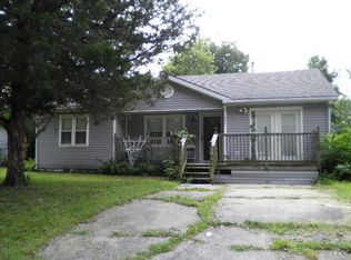 831 B St NW, Miami, OK 74354