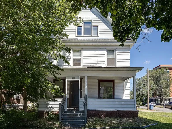 1231 8th St SE APT 1, Minneapolis, MN 55414