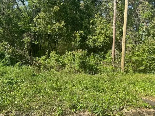 1614 Wardwood Dr, Mobile, AL 36605