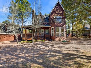 2232 Forest Park Dr, Overgaard, AZ 85933