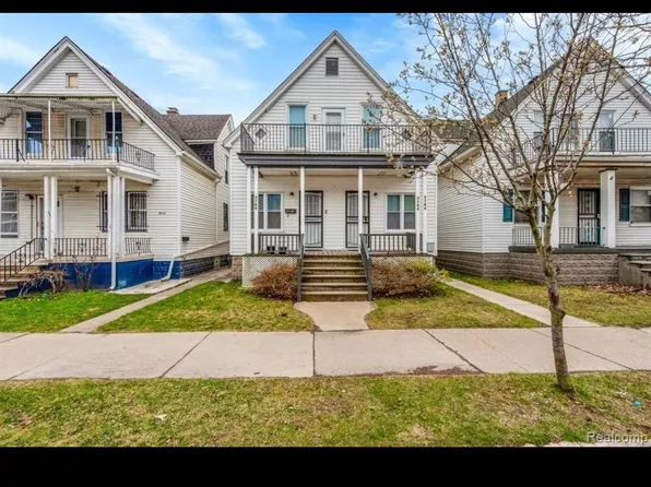 3166 Hanley St, Hamtramck, MI 48212