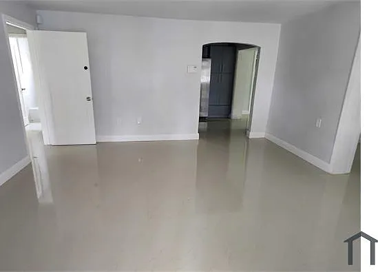 812 Foster Rd — Photo 8