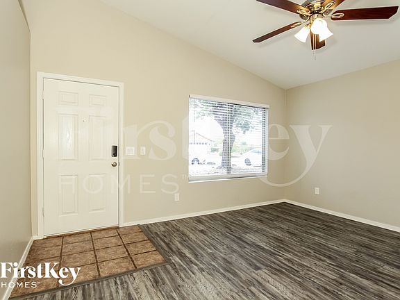 4th image of 1110 N 89th St