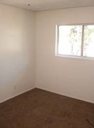 5th image of 20402 Wilder Ave