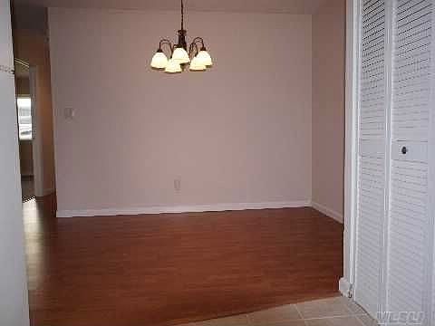 3rd image of 266 Storm Dr