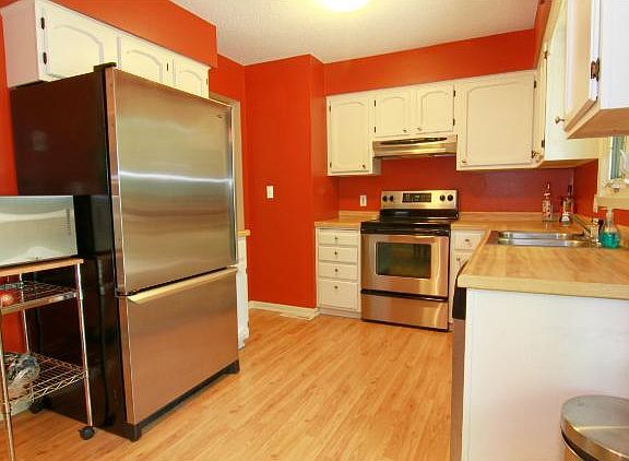 5th image of 4179 Clover Ave