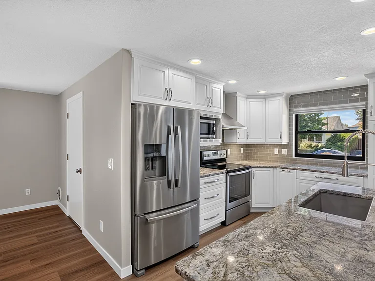 15863 SW Baler Way — Photo 8
