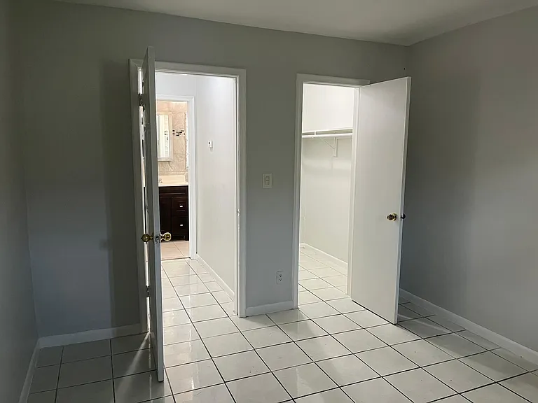 4000 NW Woodside Dr #1 — Photo 10