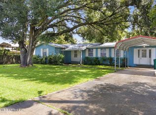3506 Phillips St, Moss Point, MS 39563