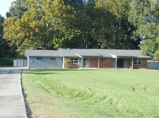 25 Seales Ln NW, Meadville, MS 39653
