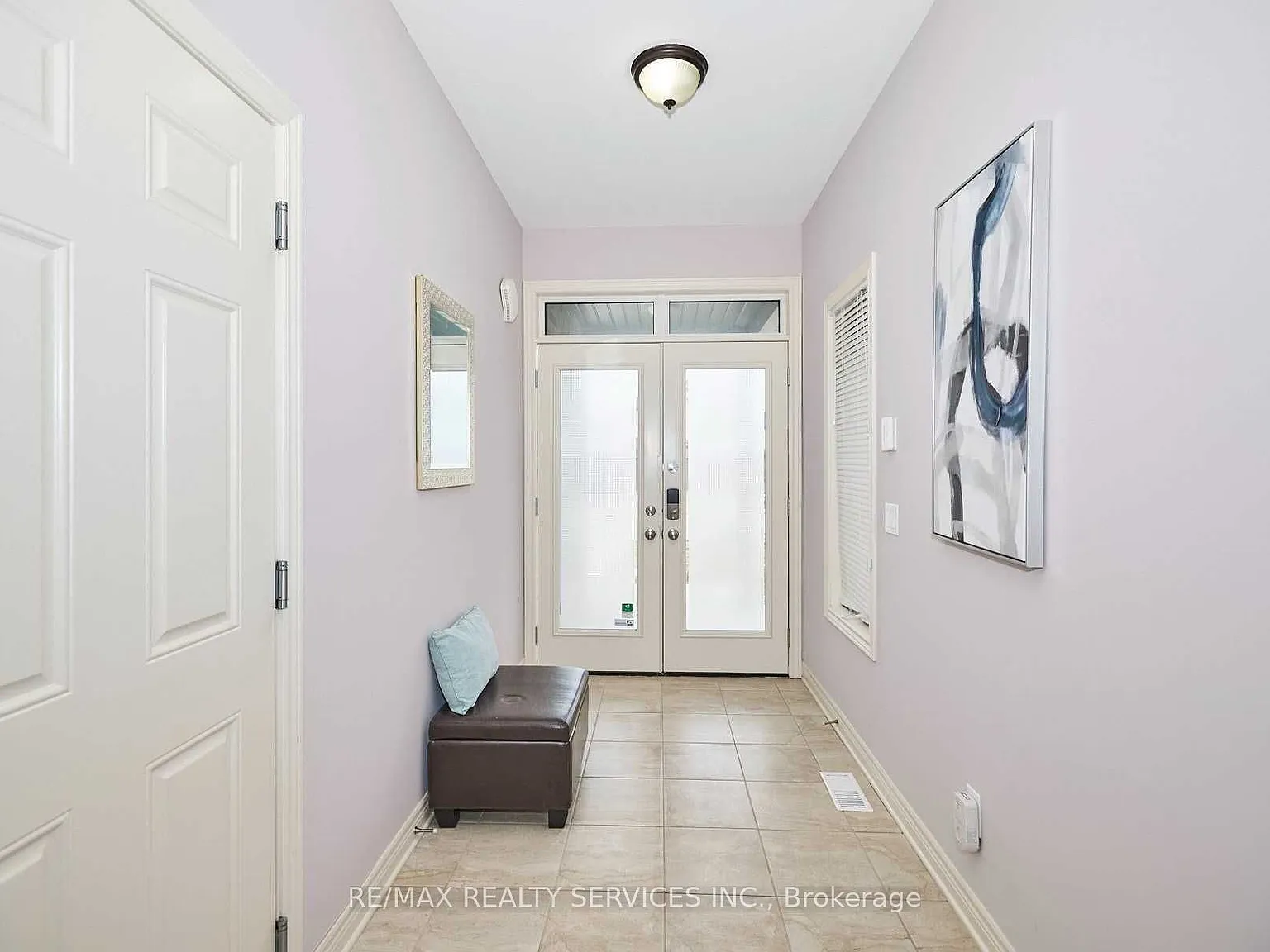 3 bed, $2,800 — Photo 2