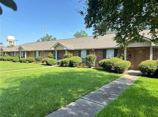 404 E Beech St, Ponchatoula, LA 70454