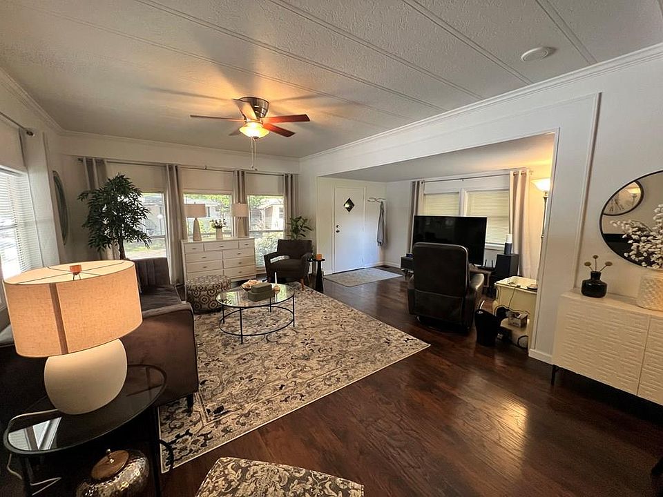 1st image of 51 Terrace Dr