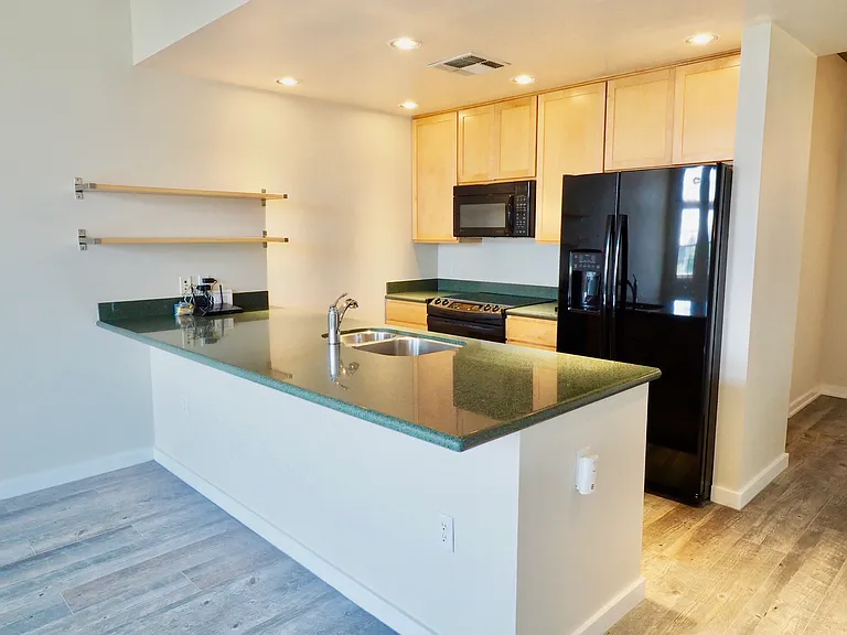 275 S Harrison St #505 — Photo 6