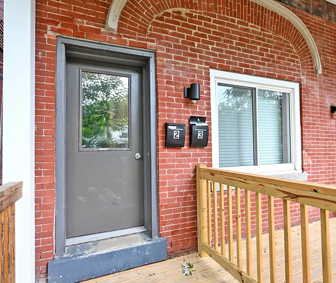 2226 Kemper Ln #3 — Photo 2