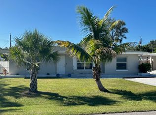 728 Pineland Ave, Venice, FL 34285
