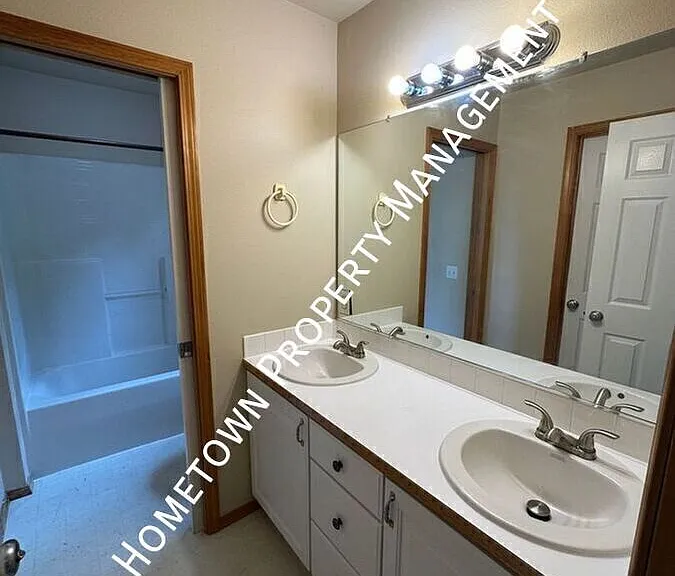5601 Pasinetti St E — Photo 22
