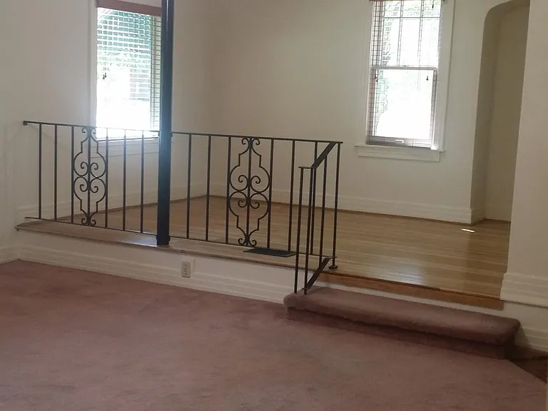 401 Hermosa Dr NE — Photo 28