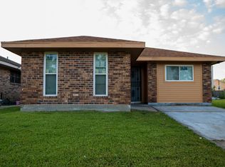 6651 Dwyer Rd, New Orleans, LA 70126