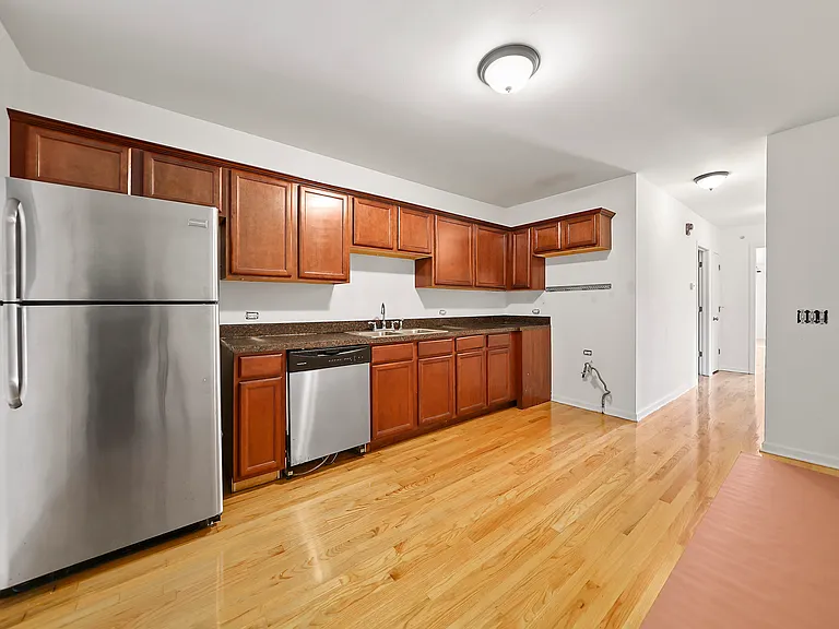 13912 Central Park Ave #2SW — Photo 14