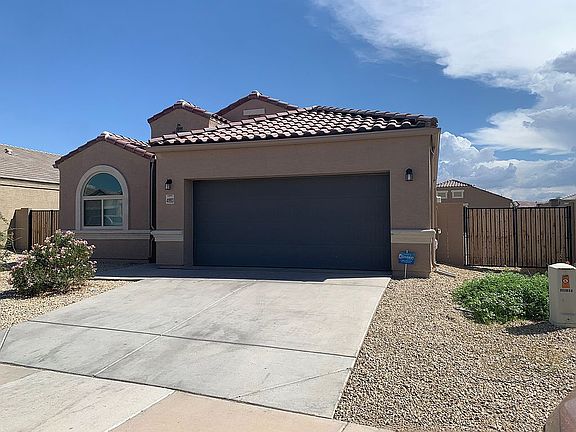 3rd image of 41993 W Manderas Ln