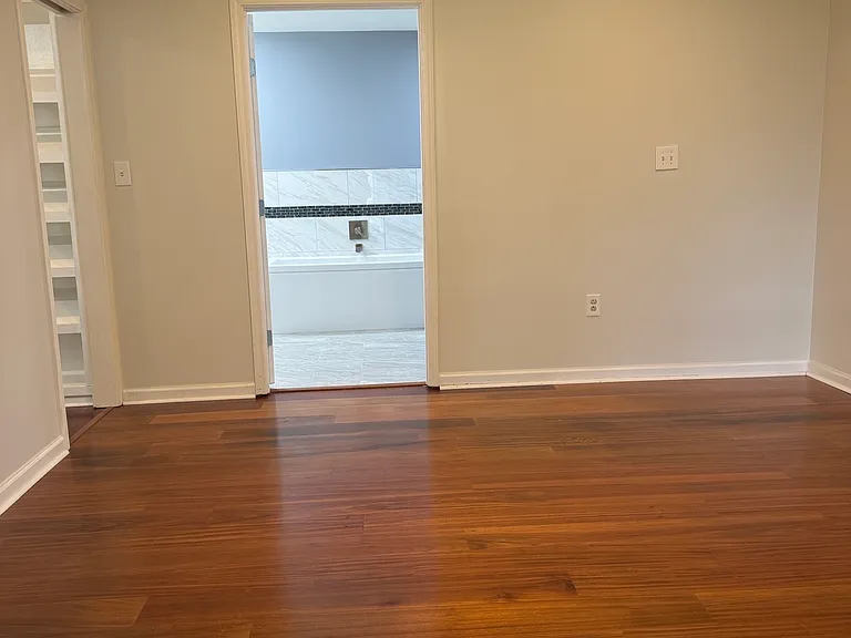 1156 Tara Blvd — Photo 6