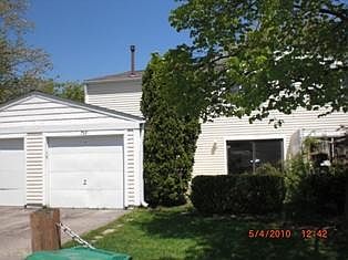 1st image of 759 Dover Pl Unit 3C