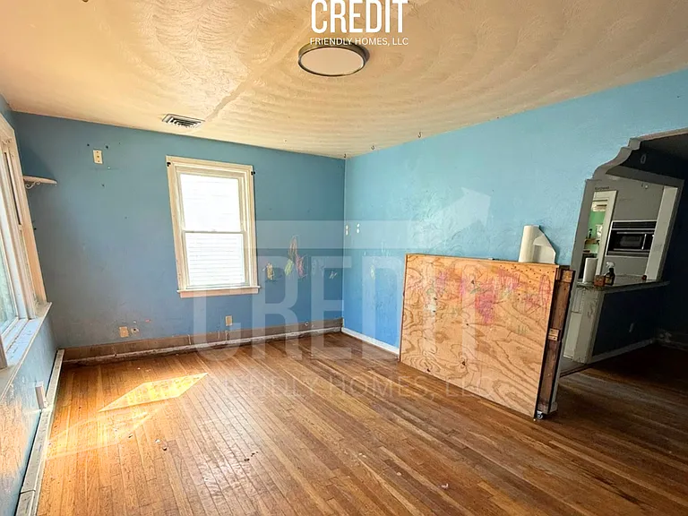 3812 Kingman Ave — Photo 3