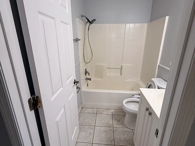 264 Tulane Rd — Photo 13