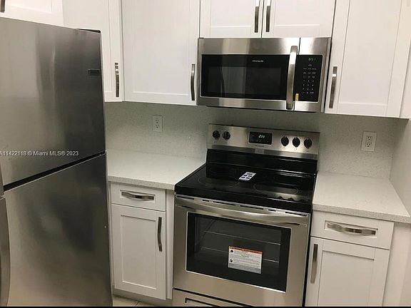 5th image of 7210 NW 114th Ave #2055