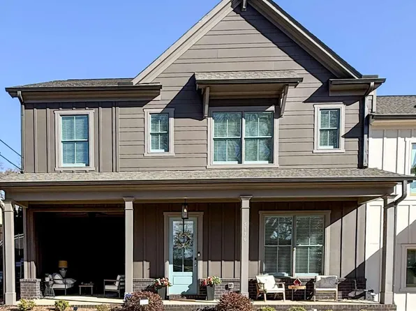 5736 Main St, Flowery Branch, GA 30542