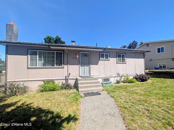 3rd image of 1032 S 3rd St