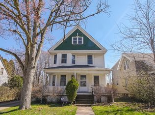 1725 Preyer Ave, Cleveland Heights, OH 44118