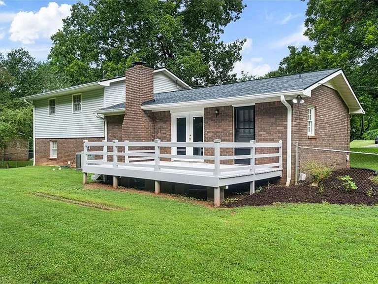 5146 Bramblewood Dr — Photo 47