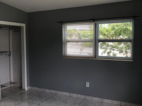 3rd image of 2804 French Ave