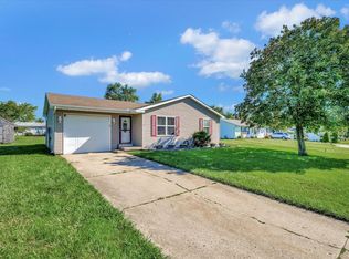 2308 Pheasant Ridge Rd, Mahomet, IL 61853