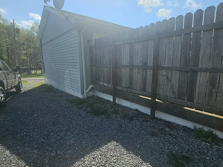 30 England Rd — Photo 22