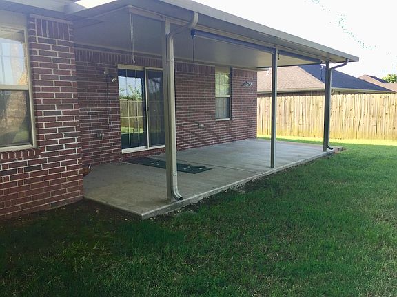 3rd image of 2599 N Indian Oaks Dr